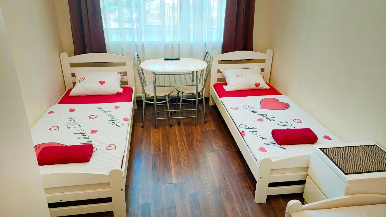 Happy Hotel Ρίγα Εξωτερικό φωτογραφία