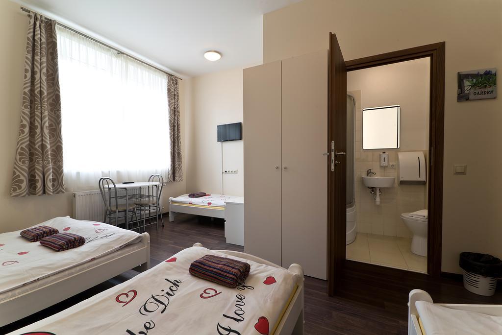 Happy Hotel Ρίγα Εξωτερικό φωτογραφία