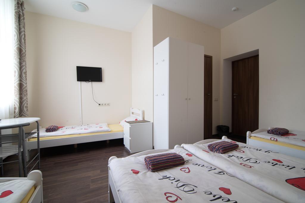 Happy Hotel Ρίγα Εξωτερικό φωτογραφία